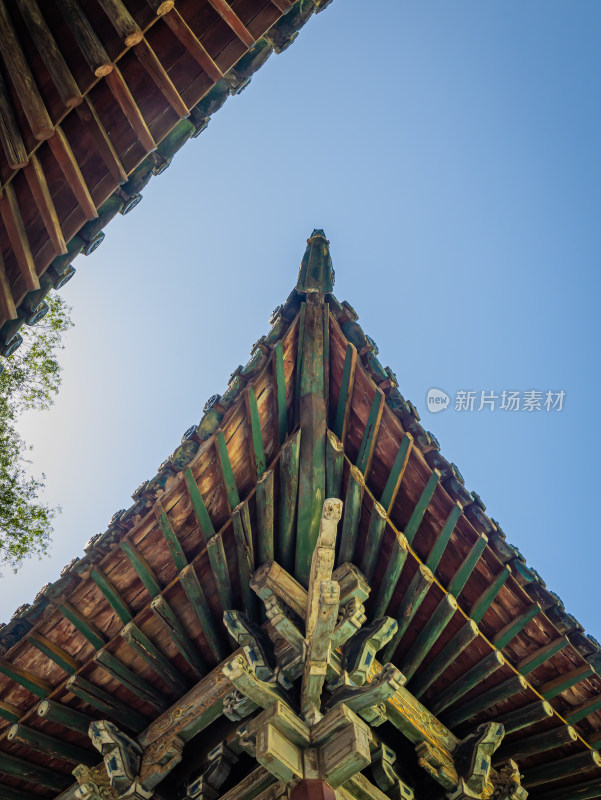 山西太原晋祠古建筑的飞檐翘角