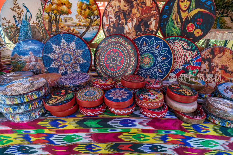 新疆乌鲁木齐市天山区大巴扎特色物品鼓子