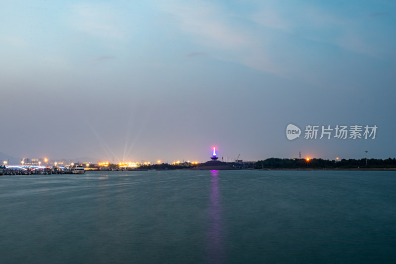 山东日照灯塔帆赛基地城市夜景