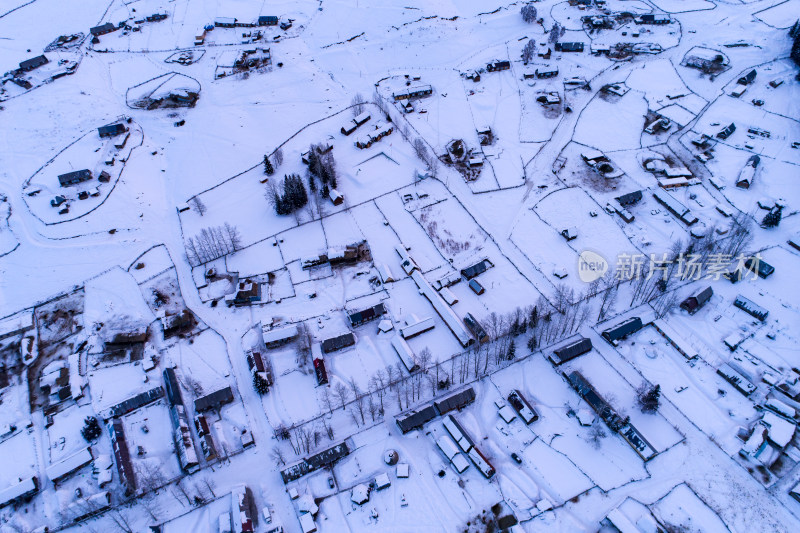 新疆阿勒泰白哈巴村冬季雪景