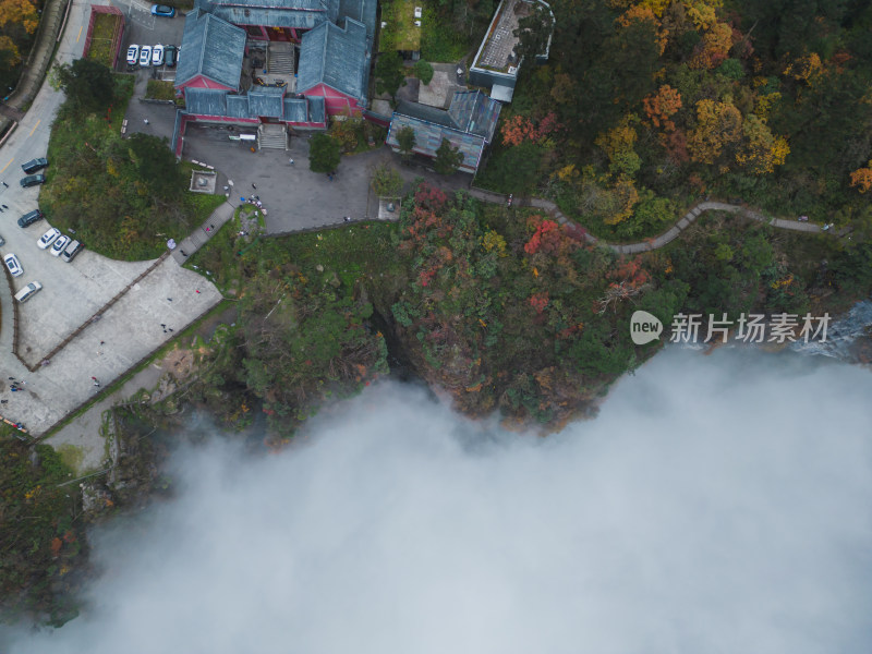 峨眉山雷洞坪航拍景观