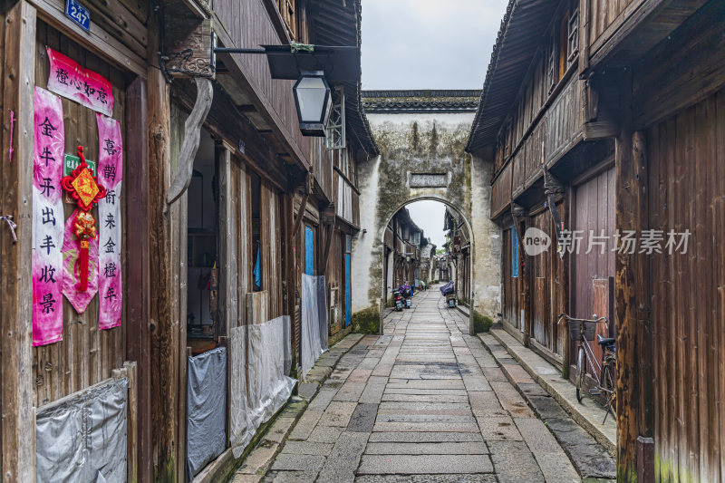 乌镇东栅古街道建筑风光