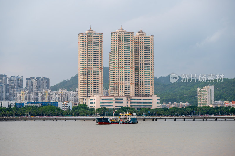 海滨城市珠海情侣路沿途城市风光