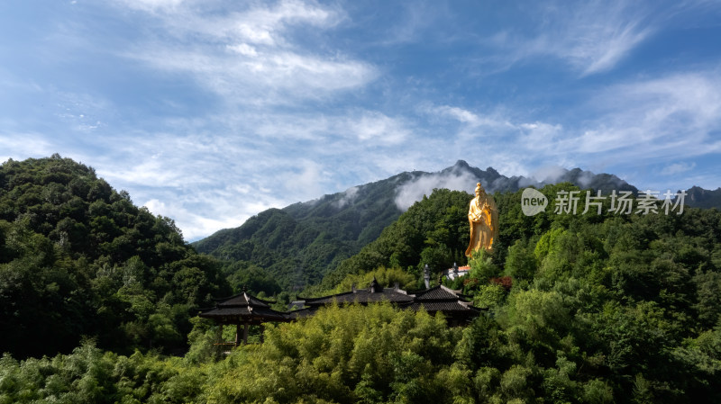 洛阳老君山景区老子雕像