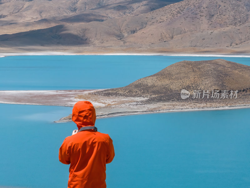 西藏山南羊卓雍措圣湖神湖蓝色高空航拍