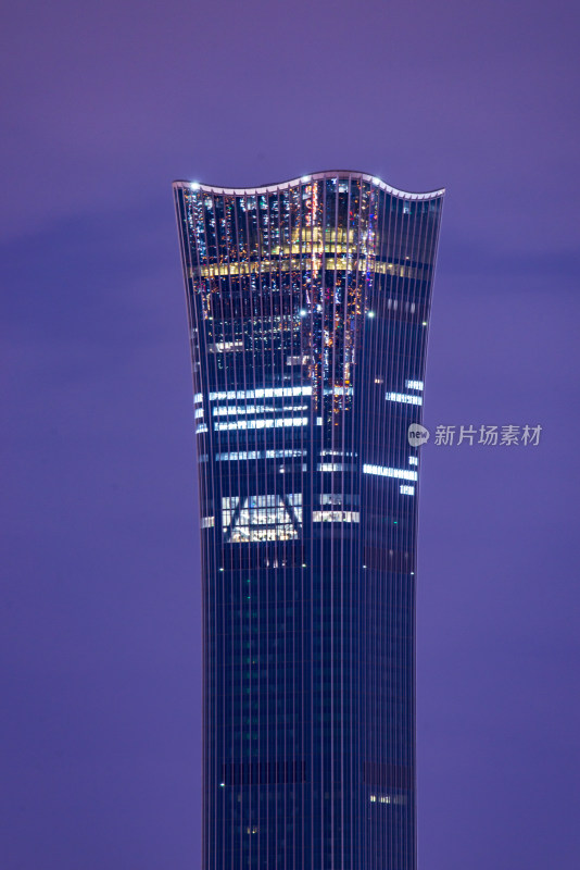 繁华CBD之中国尊夜景