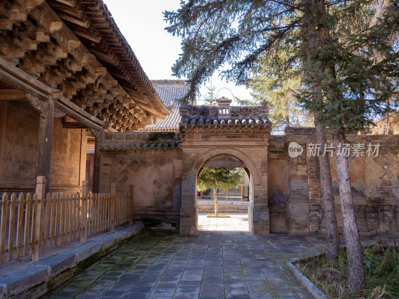 洪水泉清真寺