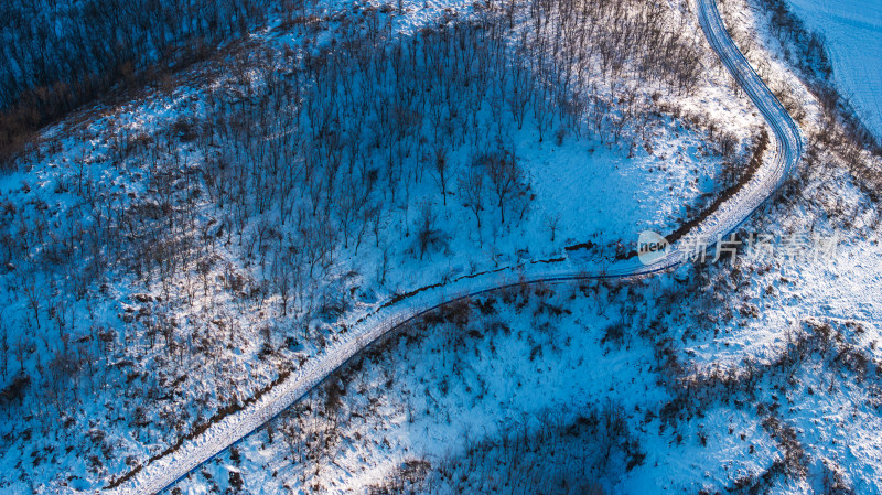 冬季雪后豫西丘陵山区自然风景航拍