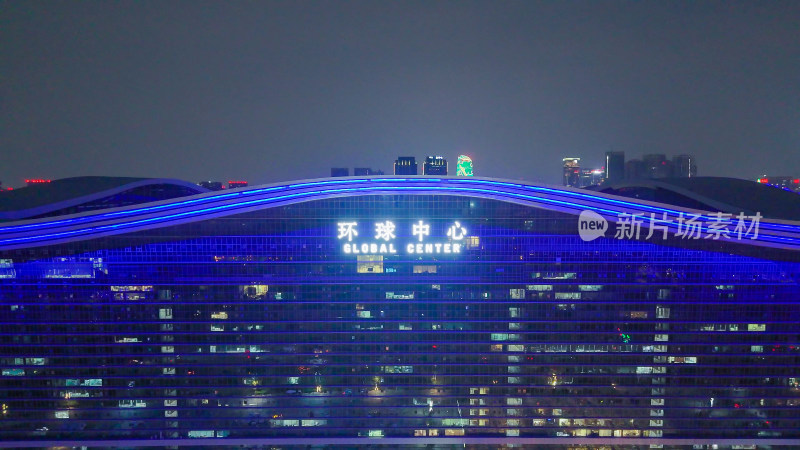 航拍四川成都环球中心夜景摄影图