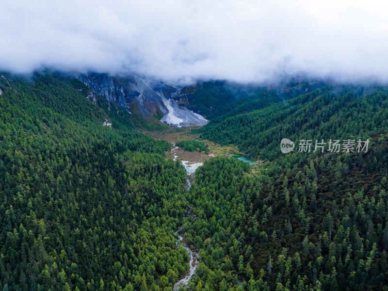 四川稻城亚丁旅游区美丽风光