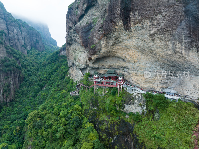 福建漳州灵通山悬空寺