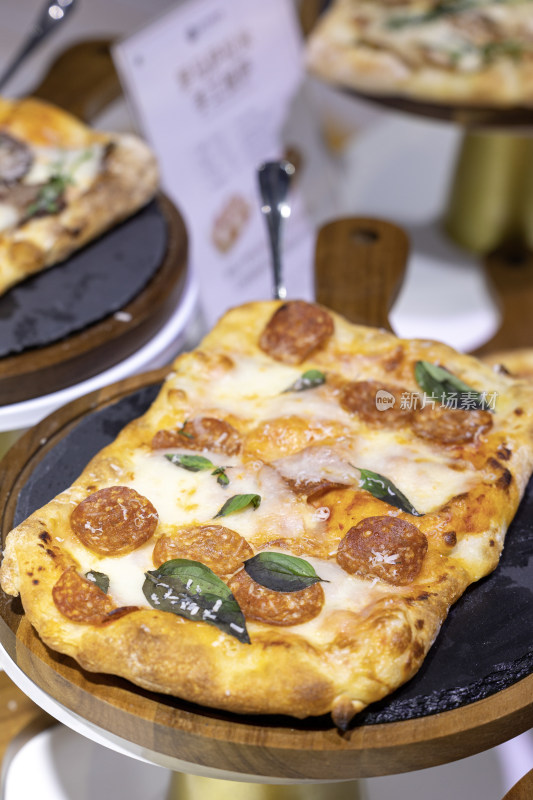 披萨意式披萨西餐食物特写