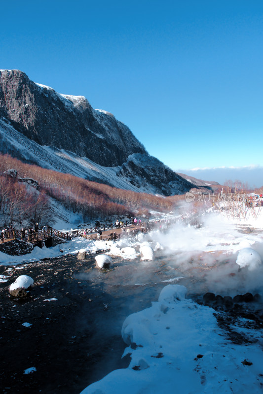 长白山聚龙火山温泉