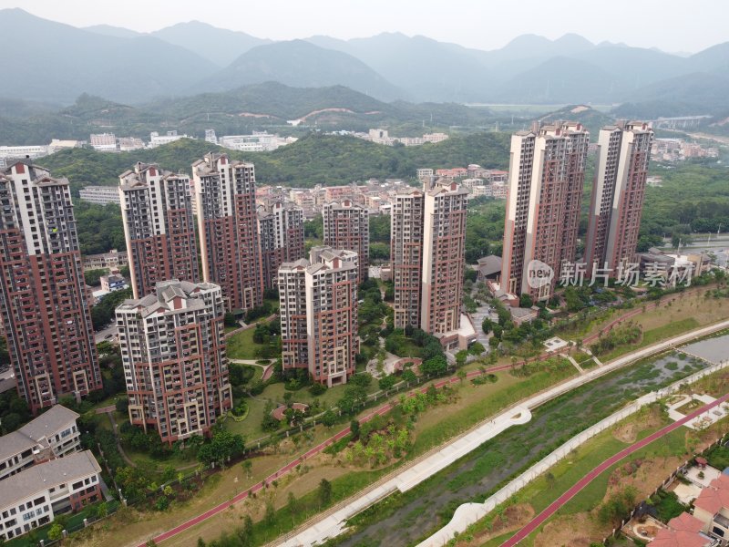 广东东莞：清溪河沿岸住宅小区