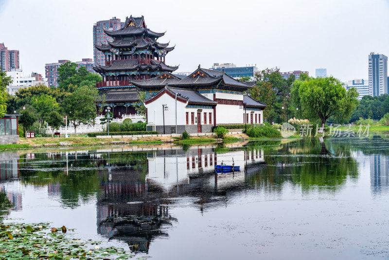 湖北武汉武昌紫阳湖公园紫阳阁