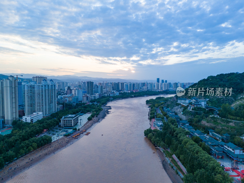 甘肃兰州城市黄河风光