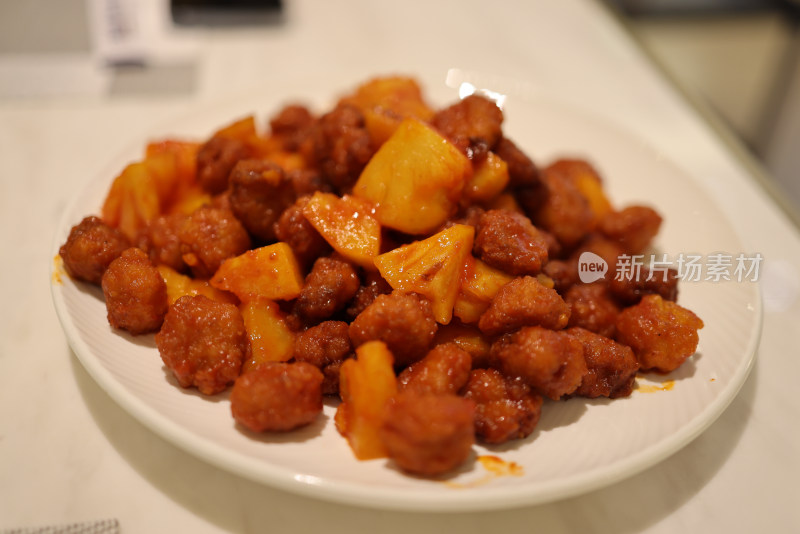 中国菜：菠萝炒肉