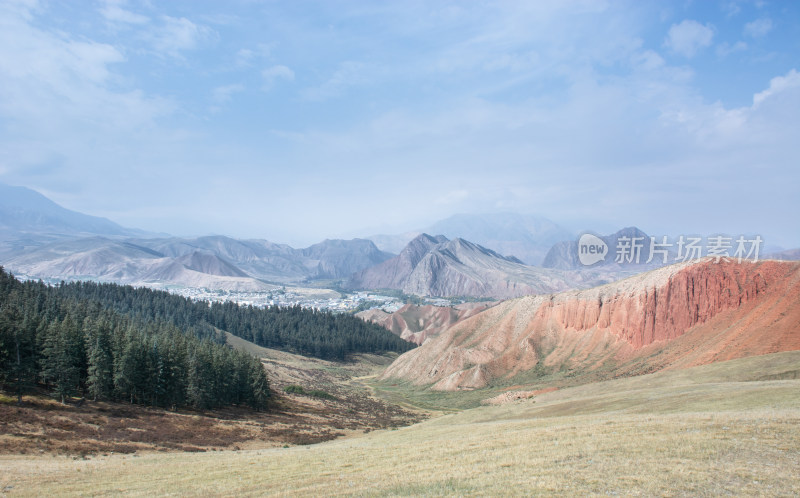 青海海北祁连山卓尔山丹霞地貌自然风光