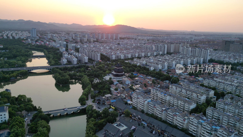 航拍山东潍坊青州古城夕阳晚霞