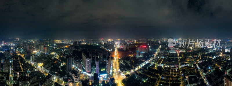 广西钦州城市夜景航拍全景图