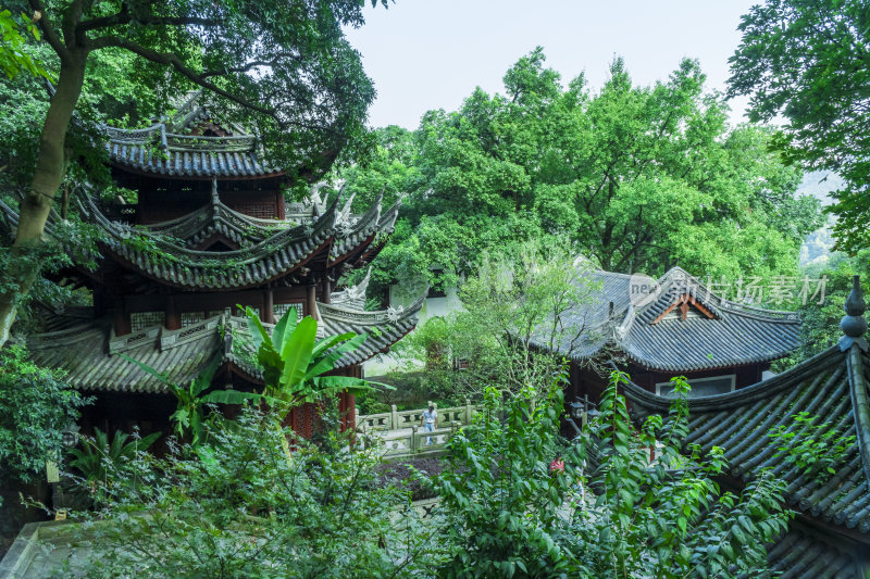 杭州飞来峰韬光寺古建筑风景