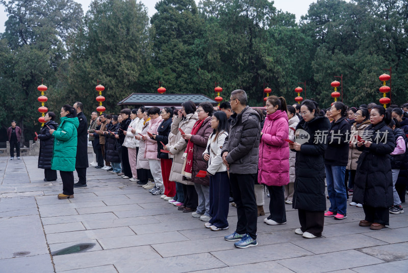 龙抬头 福必至：岱庙民俗活动在天贶殿举行