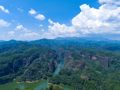 青山绿水福建大金湖航拍图