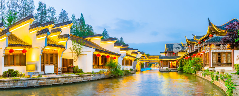 南京水街江南水乡古镇夜景