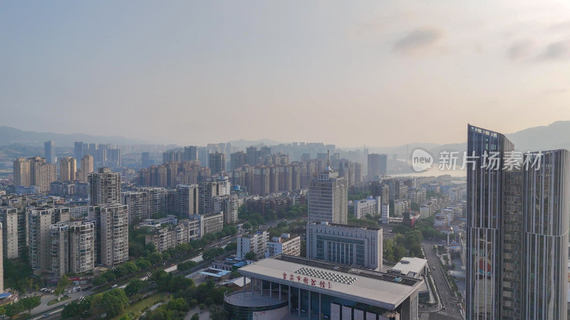 航拍四川宜宾建设宜宾城市风光摄影图