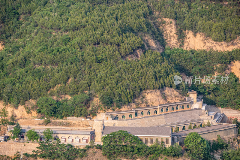 陕西延安宝塔山陕北民居窑洞建筑景观