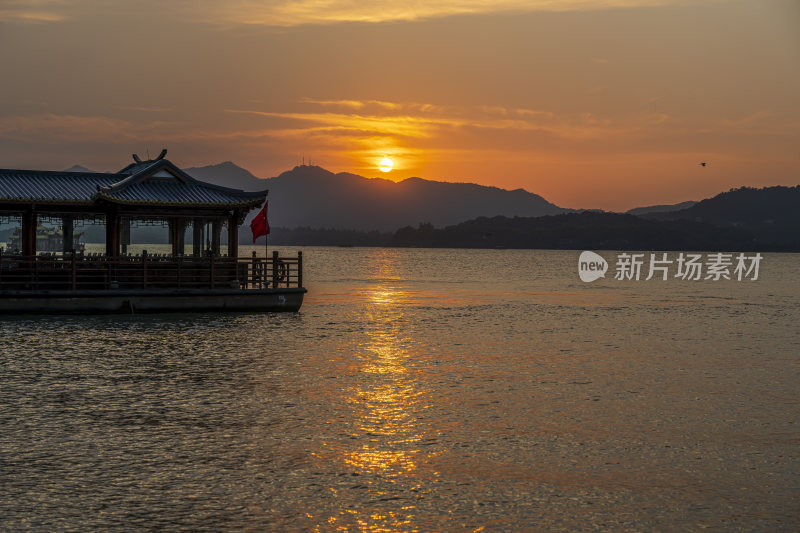 杭州西湖湖滨一公园机动船码头