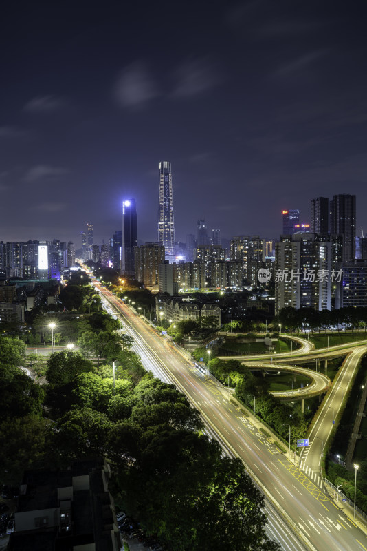 深圳罗湖城脉中心夜景图片