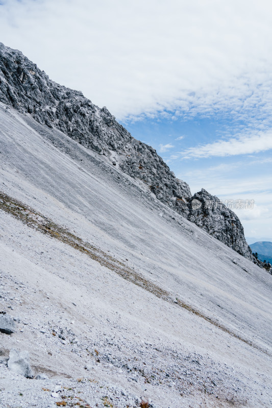 丽江玉龙雪山大峡谷