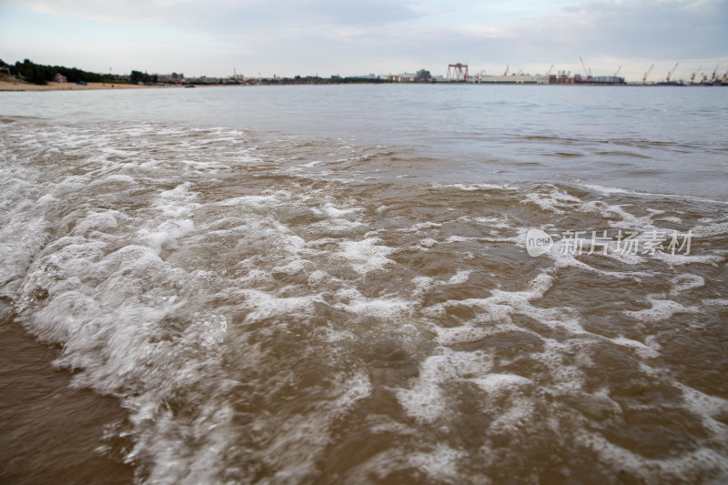 海浪浪花