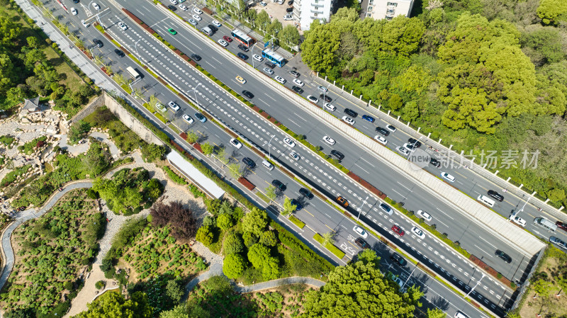 武汉武昌区梨园转盘及附近道路