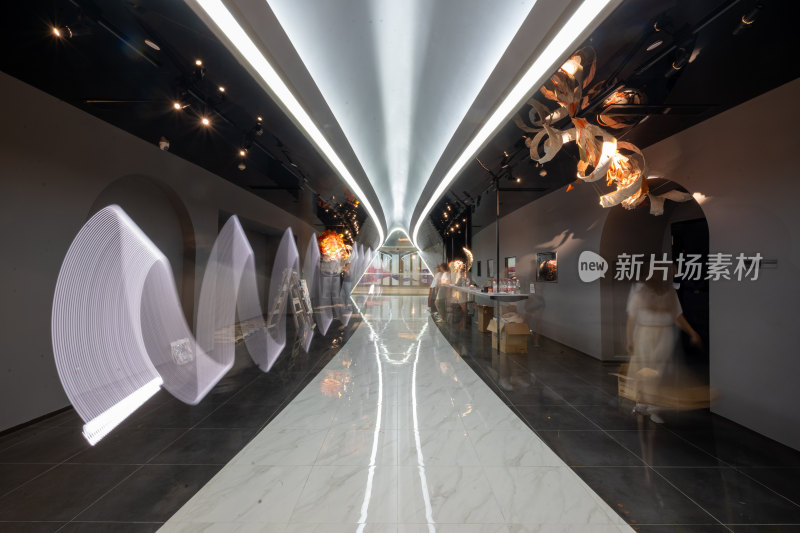 现代艺术展厅内部空间