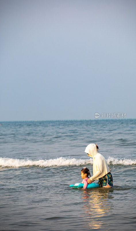 山东日照金沙滩海滨海岸海滩景观