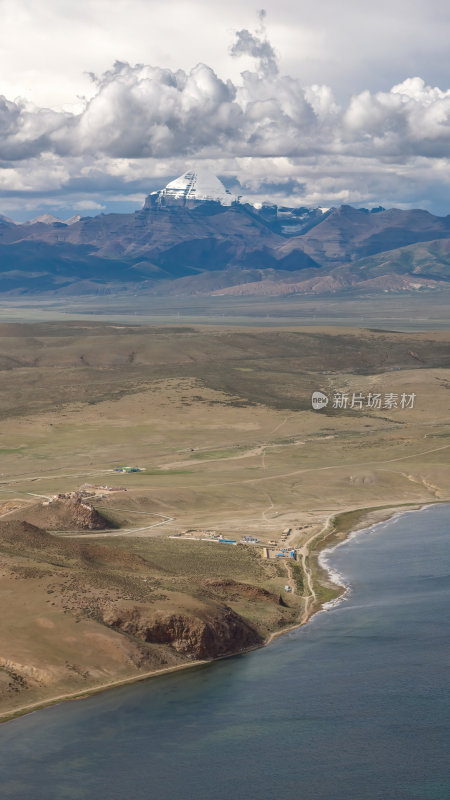 西藏阿里地区冈仁波齐神山雪山高空航拍