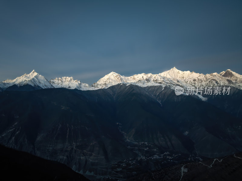 云南香格里拉梅里雪山高空航拍