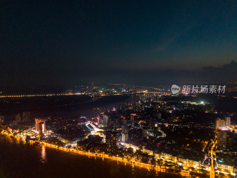 乐山城市夜景航拍图