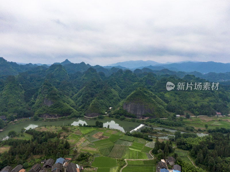 自然风光山川丘陵航拍摄影图