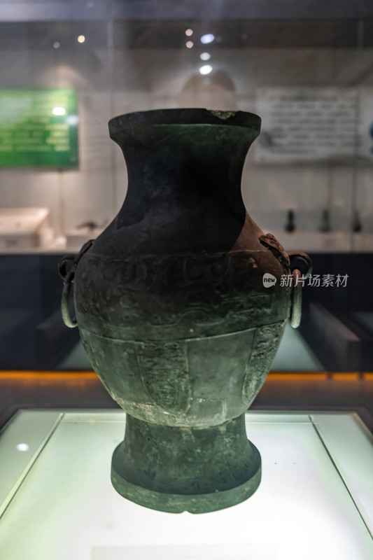 四川德阳绵竹博物馆藏文物清代铜瓶