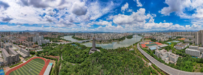 赣州城市风光蓝天白云航拍全景图