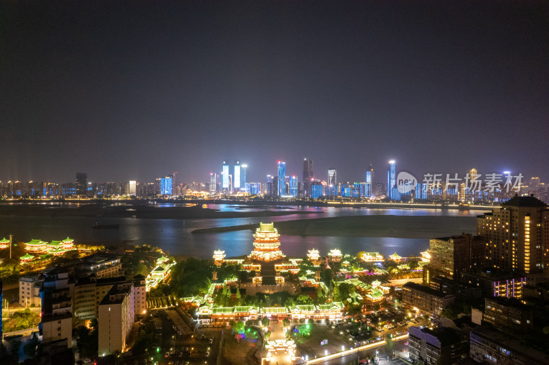 航拍江西南昌滕王阁景区夜景