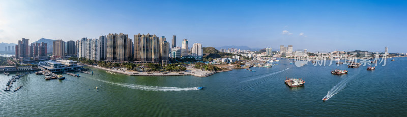 沿海城市高楼与水域景观惠州大亚湾