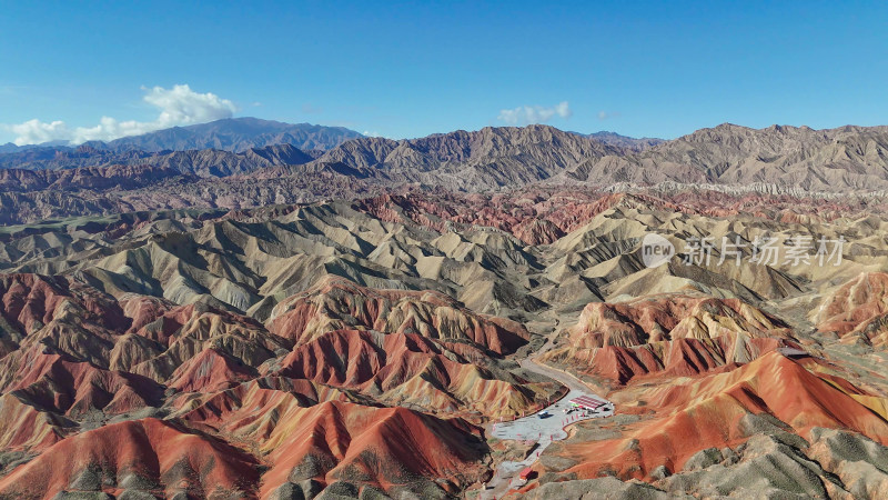 航拍甘肃张掖七彩丹霞5A景区