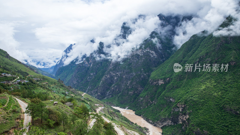 丽江虎跳峡高路徒步线