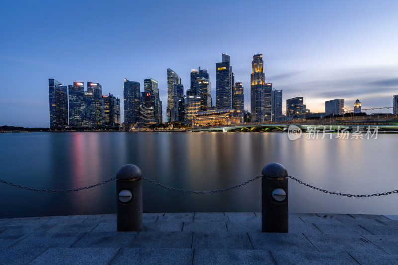 新加坡滨海湾金沙海滨奥林匹克蓝调夜景