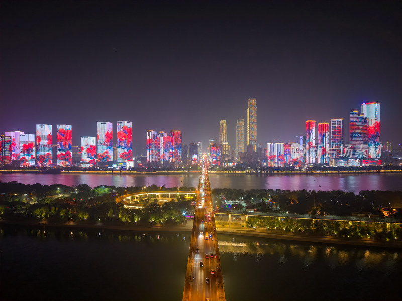 湖南长沙夜景长沙橘子洲大桥夜景航拍