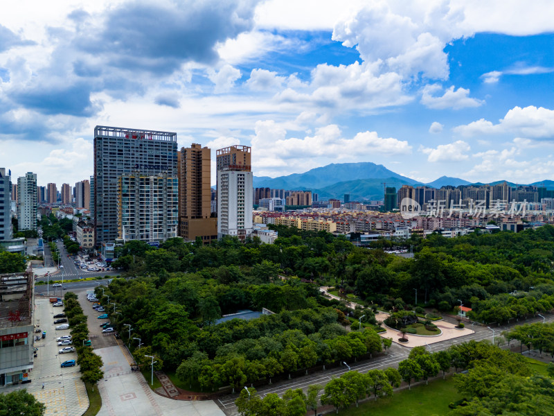 广西贵港市政府周边建筑航拍图